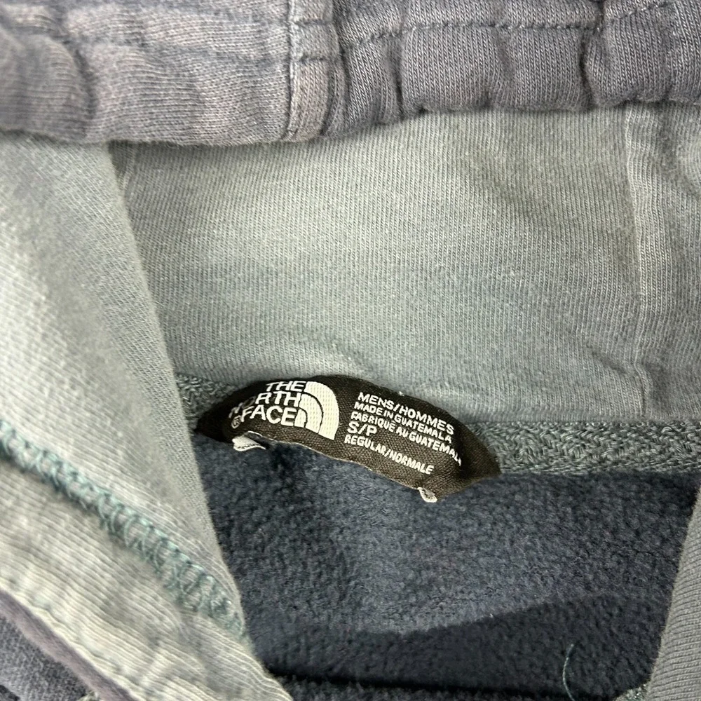 The North Face Hoodie Mens‎ Small Blue Sweatshirt Outdoor Hiking Casual Workwear